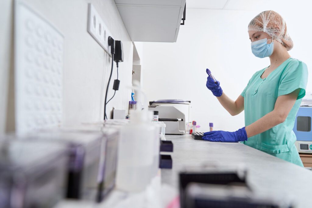 woman doing medical research in medical laboratory 2022 03 08 20 12 47 utc scaled e1764670359913